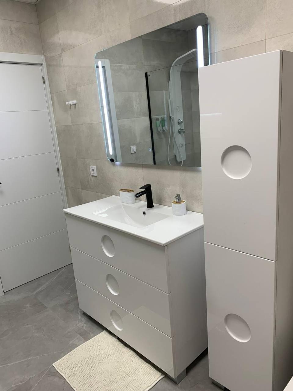 Victory Apartment Alicante Luaran gambar